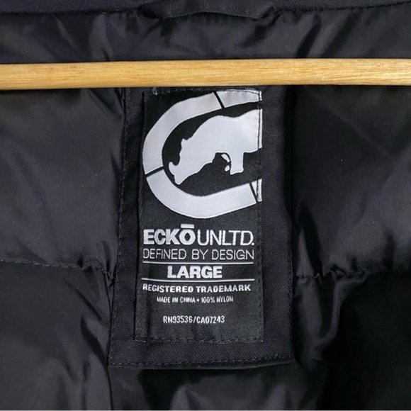 Ecko Unltd Men's Black Solid Full Zip Winter Wear Bomber Jacket - Picture 7 of 12